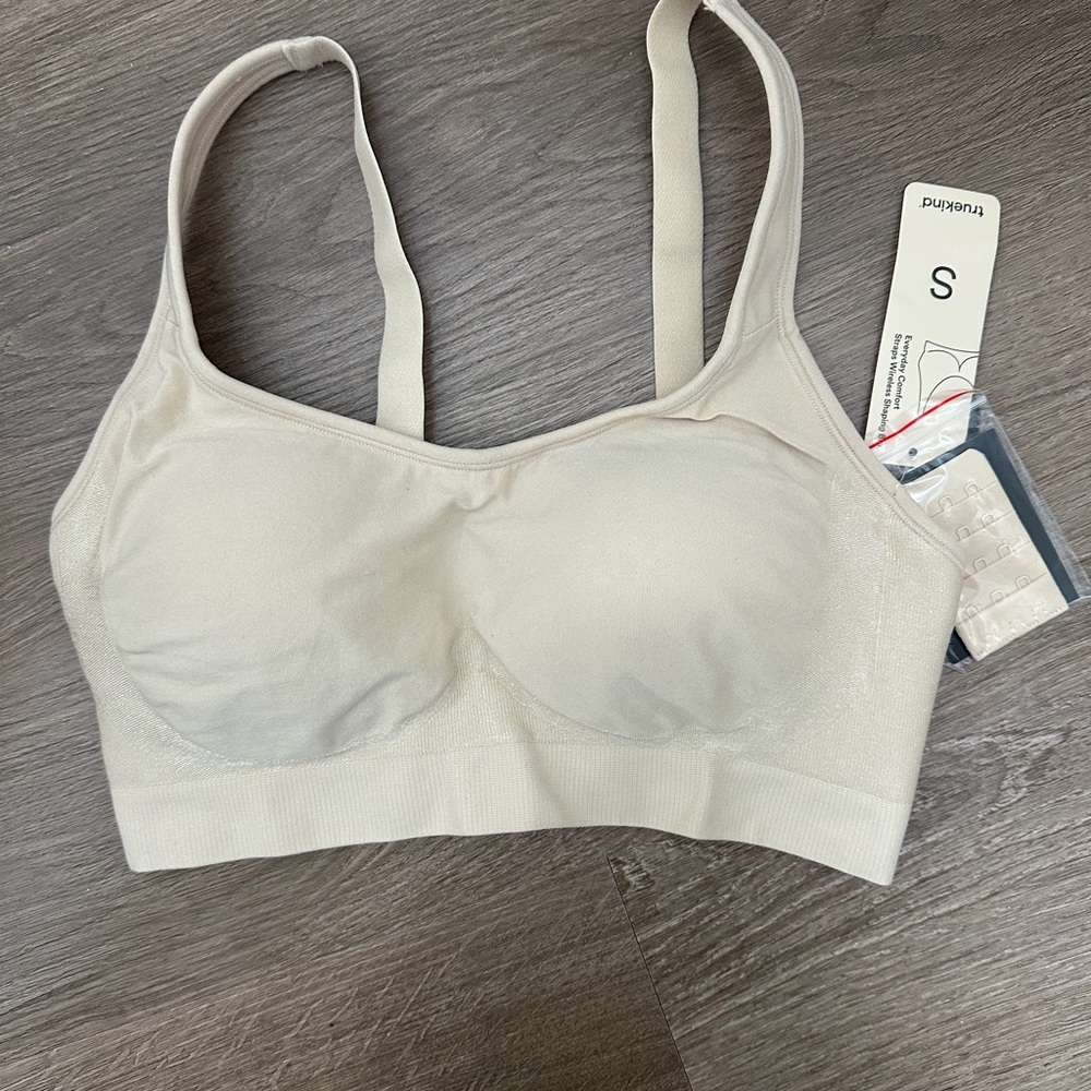 Truekind Everyday Comfort Straps Wireless Shaping Bra Womens‎ Small